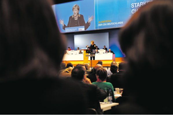 Angela Merkel und die Frauen. Foto: Julia Kneuse.